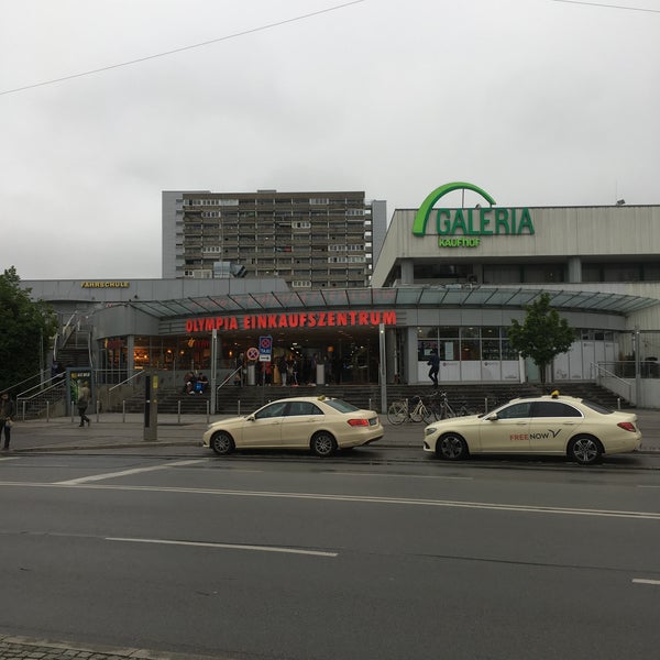 Das Foto wurde bei Olympia-Einkaufszentrum (OEZ) von Gábor Sándor M. am 5/11/2020 aufgenommen