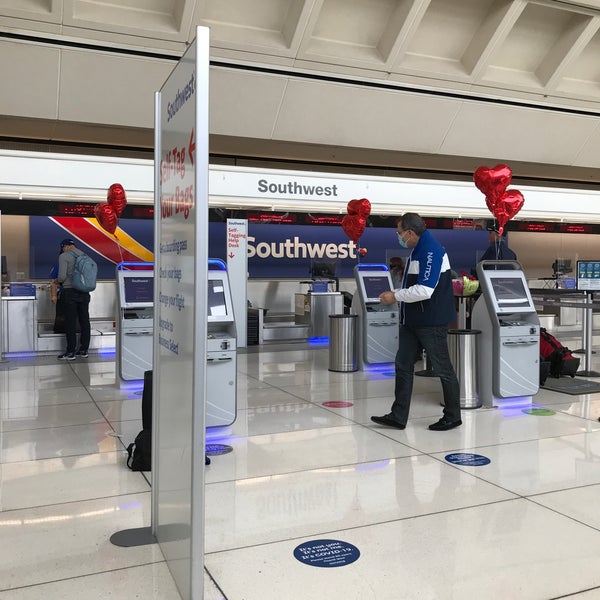 Southwest Airlines Ticket Counter Airport Ticket Counter