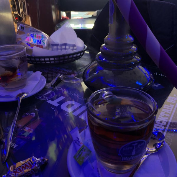 Photo taken at Midtown Shisha Café and Bar by Tykhon on 5/2/2019