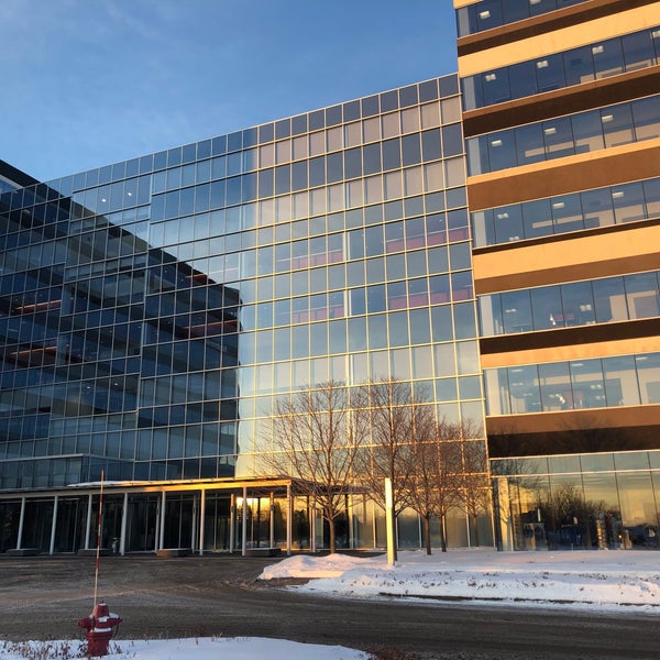 Cafeteria Medtronic Corporate Cafeteria in Mounds View