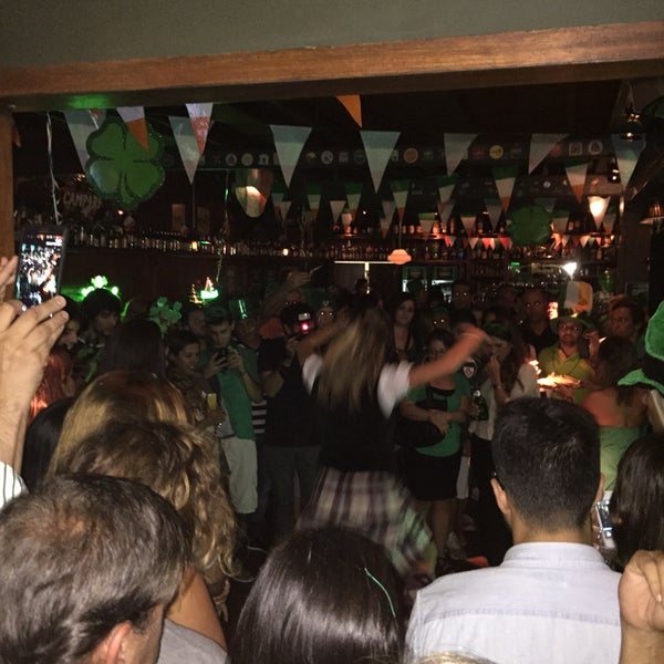 Foto scattata a Gallaghers Irish Pub da Germán B. il 3/17/2015