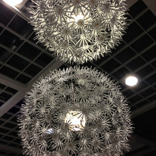 12/23/2012 tarihinde Stephane F.ziyaretçi tarafından IKEA'de çekilen fotoğraf