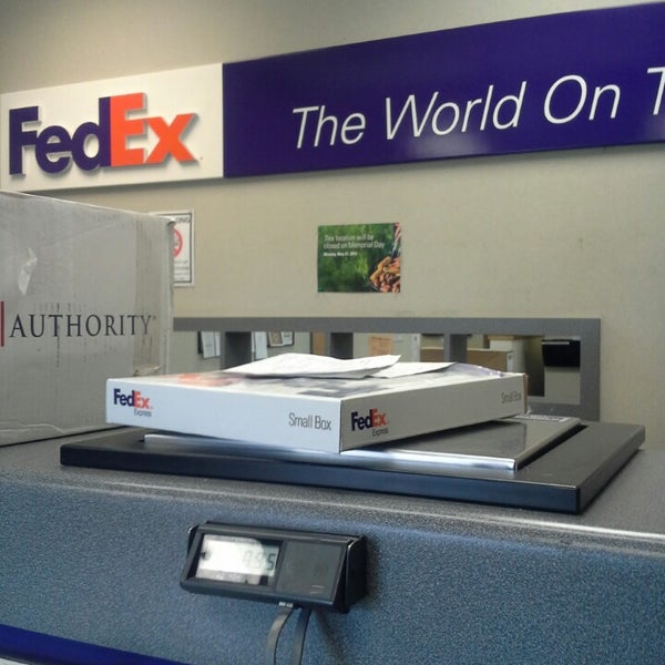 FedEx Ship Center Shipping, Freight, and Material Transportation