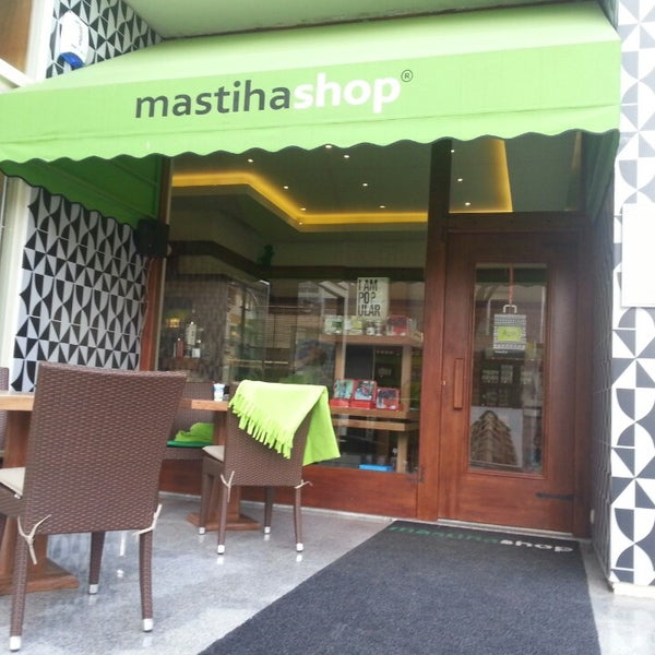 Das Foto wurde bei Mastihashop&amp;Cafe von Emir K. am 3/20/2013 aufgenommen