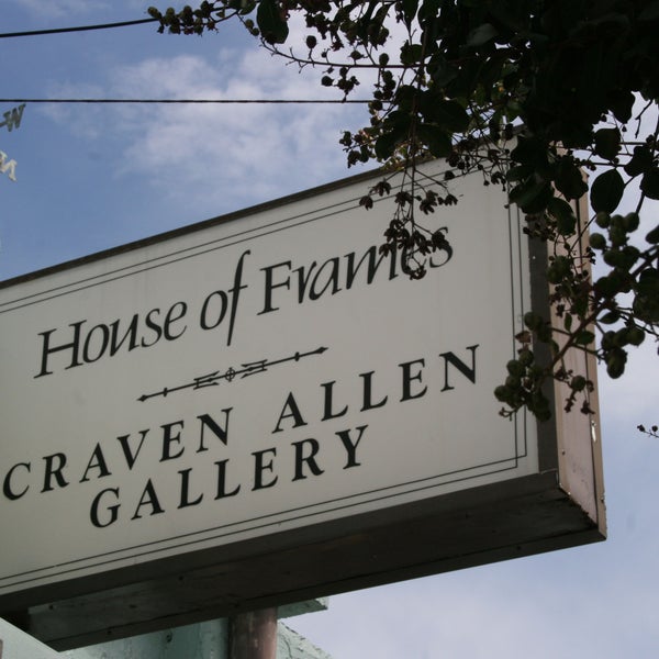 Das Foto wurde bei Craven Allen Gallery von Craven Allen Gallery am 5/3/2014 aufgenommen