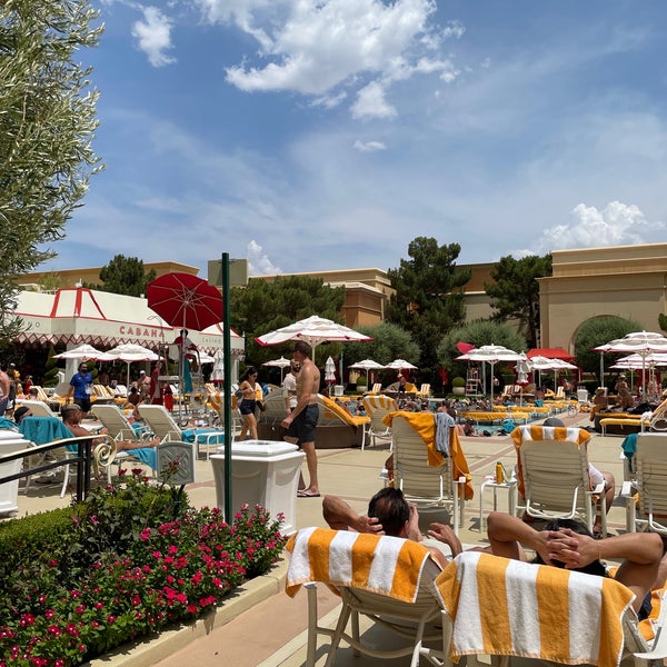 Photo taken at Wynn Las Vegas Pool by John R. on 7/23/2021