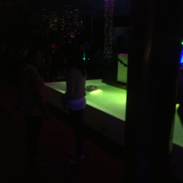 8/3/2013にLeo S.がShine Luxury Nightclubで撮った写真