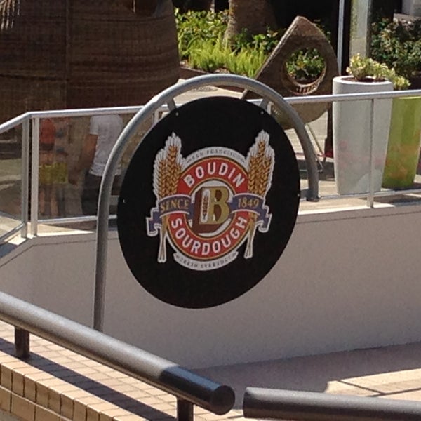 Boudin Bakery Café UTC (Artık Kapalı) University City 868