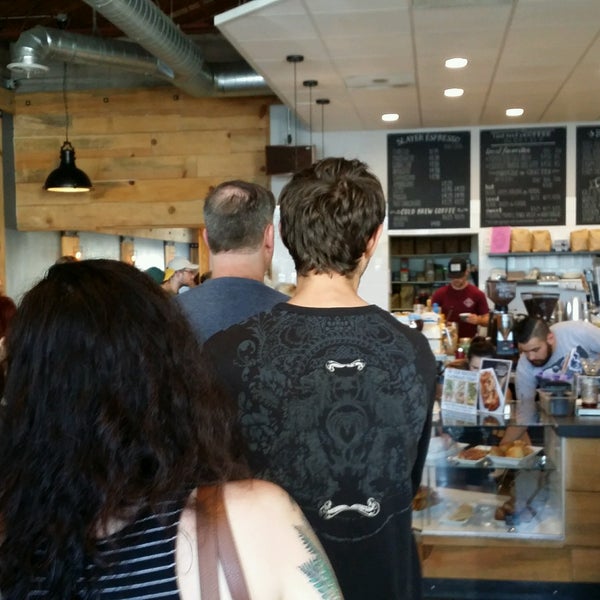9/17/2016 tarihinde JJ V.ziyaretçi tarafından Coffee Shop'de çekilen fotoğraf