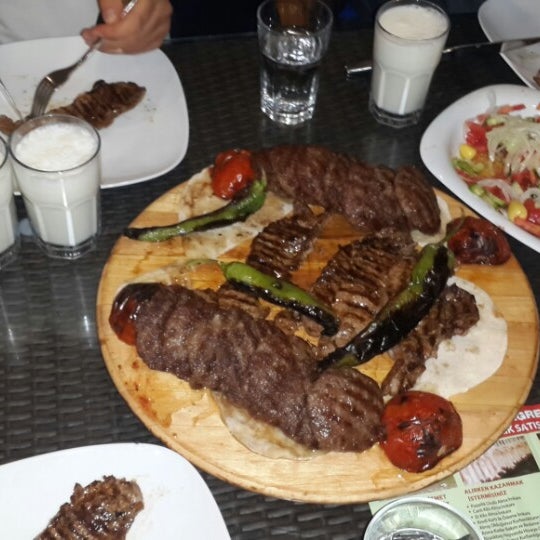 Florya Entegre Et Mangal ve Kebab Evi 11962 ziyaretçidan 140 tavsiye