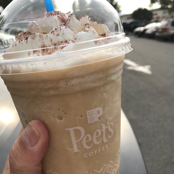 Photo taken at Peet&#39;s Coffee &amp; Tea by Maddy C. on 10/10/2017