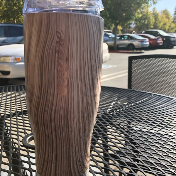 Photo taken at Peet&#39;s Coffee &amp; Tea by Maddy C. on 12/10/2019
