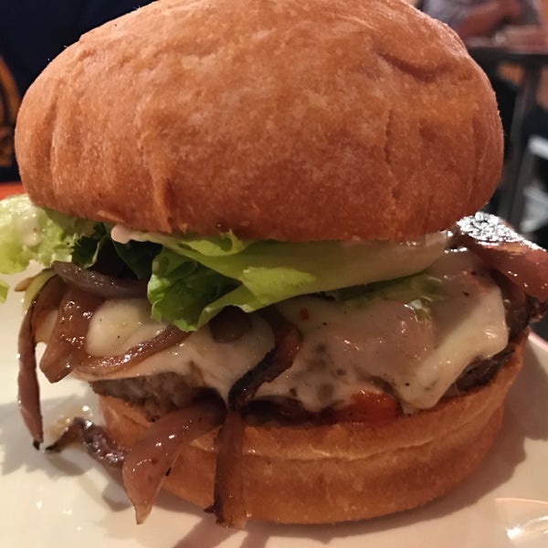 Photo taken at B&amp;B Burger &amp; Beer by Maddy C. on 3/28/2017