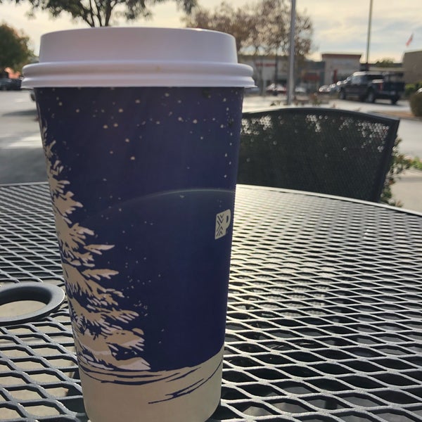 Photo taken at Peet&#39;s Coffee &amp; Tea by Maddy C. on 11/13/2019