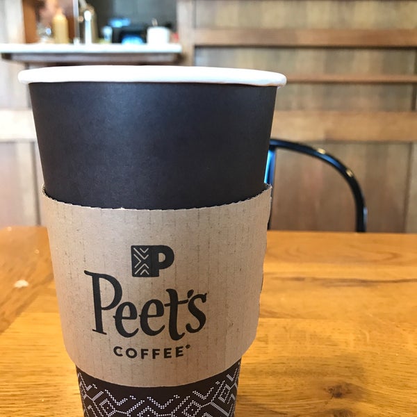 Photo taken at Peet&#39;s Coffee &amp; Tea by Maddy C. on 10/17/2017