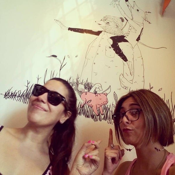 Веган бункер питер. Сотрудники веганбункер. Веган бункер. Веган бункер. Веган бункер.