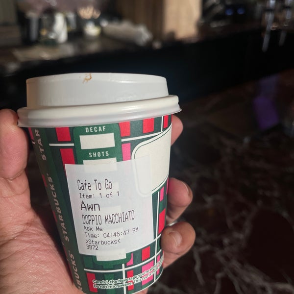 12/18/2023 tarihinde 3oonziyaretçi tarafından Starbucks'de çekilen fotoğraf