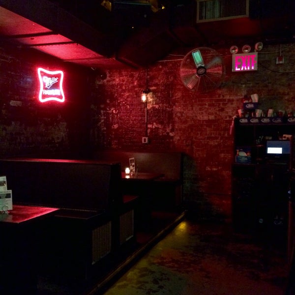 8/24/2015에 Angel C.님이 The Whiskey Brooklyn에서 찍은 사진