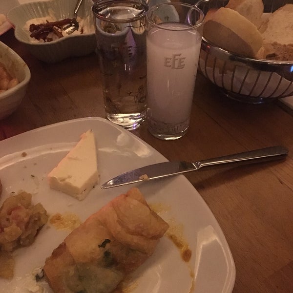 Foto scattata a Nola Restaurant Istanbul da Derya Y. il 3/9/2019