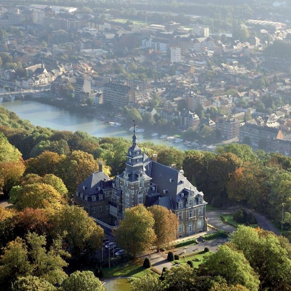 A hotel room with a view! Located in a big park at the summit of the citadel of Namur, this castle is one of the best hotels (4*) in the region.