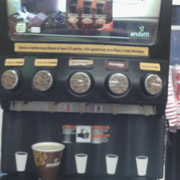 Photos at Oxxo - San Rafael - Sullivan
