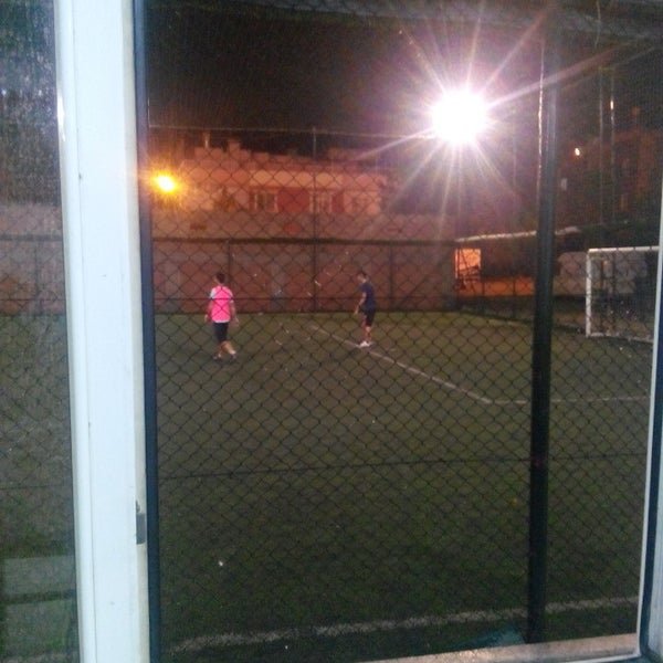 serhat 2 hali saha futbol sahasi