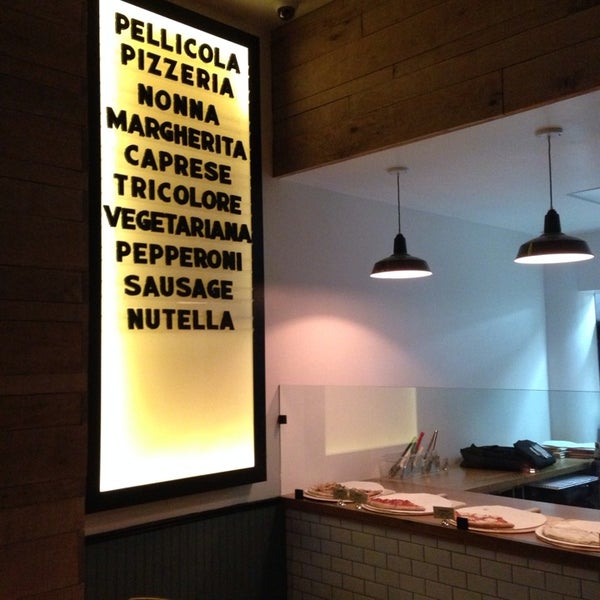 Photo taken at Pellicola Pizzeria by Tony T. on 5/20/2014