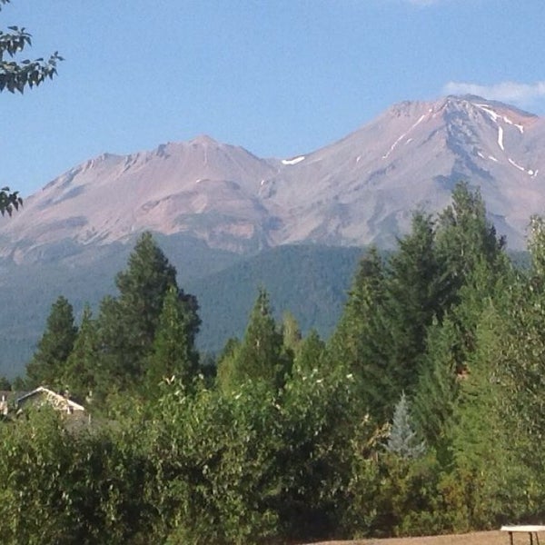 Mt. Shasta Resort 3 tips from 290 visitors