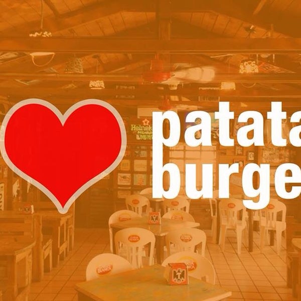 Foto tirada no(a) Patata&#39;s Burger por Patatas B. em 5/26/2014