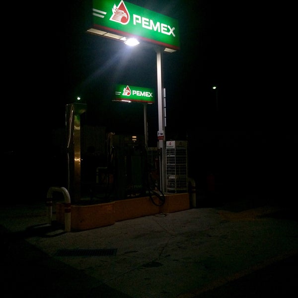 Servicio Ultramoderno (Gasolinería) Tepotzotlán, México
