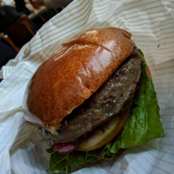 Foto diambil di America Burgers oleh ᴡ P. pada 1/16/2019