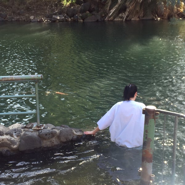1/19/2018 tarihinde Dilek Tirziyaretçi tarafından Yardenit – Jordan River Baptism'de çekilen fotoğraf