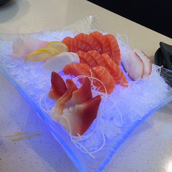 Foto tomada en Heart Sushi  por Livia F. el 9/22/2014