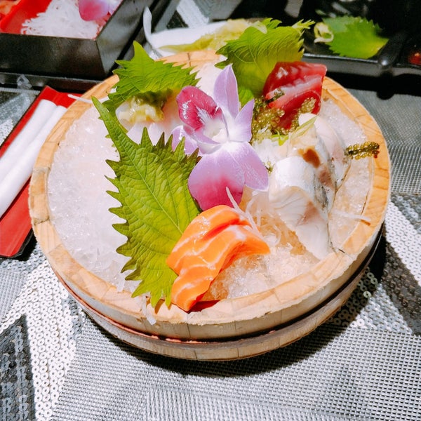 4/22/2018에 Jerry B.님이 Ichiba Sushi Vietnam에서 찍은 사진