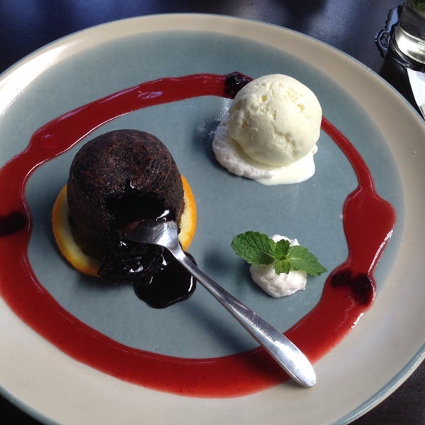 90 Gourmet Japanese Restaurant in Bandung