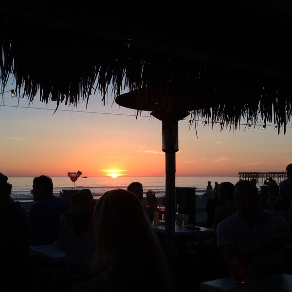 Foto tirada no(a) Baja Beach Cafe por Baja Beach Cafe em 5/7/2014