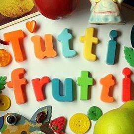 6/2/2014 tarihinde Tutti Frutti Pinecrestziyaretçi tarafından Tutti Frutti Pinecrest'de çekilen fotoğraf
