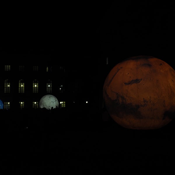 Foto scattata a Humboldt-Universität zu Berlin da StarPeak il 10/11/2023