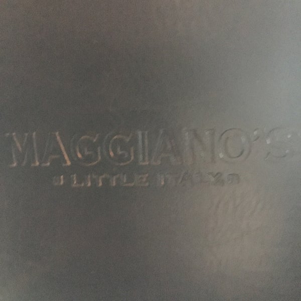 Photo prise au Maggiano&#39;s Little Italy par Billy R. le4/25/2018