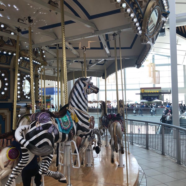 Carousel at the Westfield Galleria at Roseville Galleria Roseville, CA