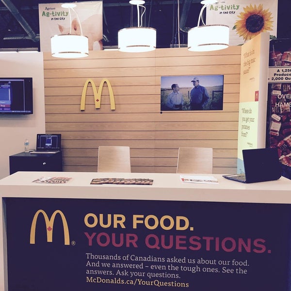 Events west. Events west. Exhibition blur. Event мероприятия фон. Events west.