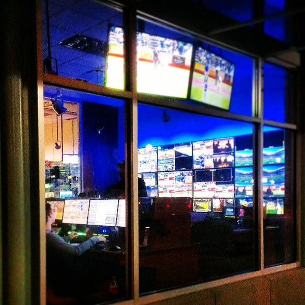 Del Monte Center Northshore 3 tips from 176 visitors