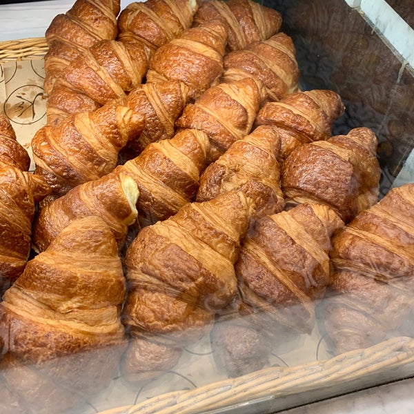 Photo taken at Maison Kayser by Christopher H. on 2/10/2019