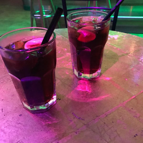 12/10/2016에 Aiva A.님이 Spot Kafe - Shot and Cocktail Bar에서 찍은 사진