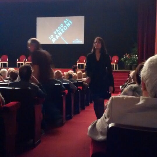Photo prise au Teatro Manzoni par Fabio R. le9/15/2014