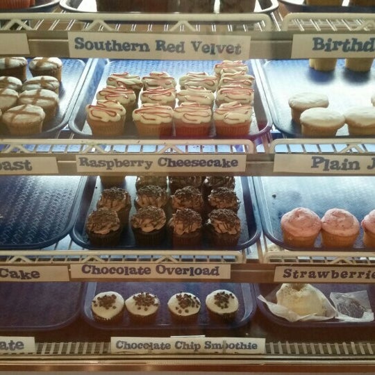 Photos at Mr. Cupcakes (Now Closed) Cupcake Shop in Hackensack