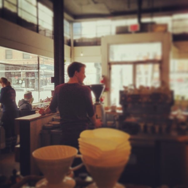 1/5/2014にBrandon P.がHappy Coffeeで撮った写真