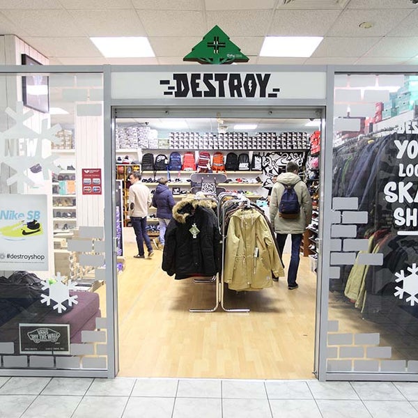 Destroyshop. Destroy магазин. Destroy shop магазин. Ролл Холл магазины. Магазин скейтшоп.