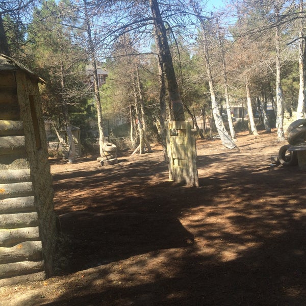 Photo prise au Natura Paintball par Hakan Sözmen le8/17/2016