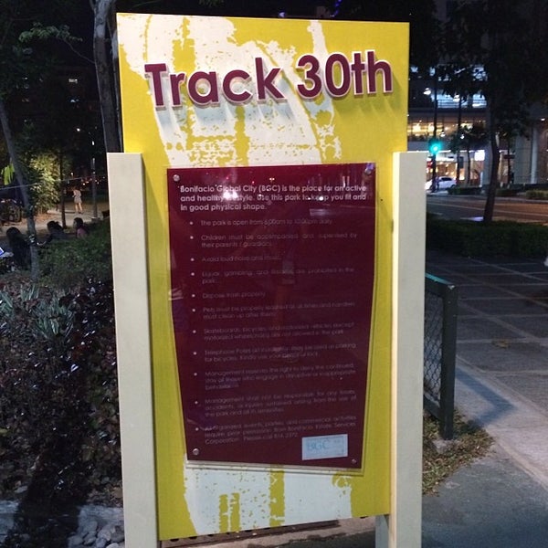 Track 30th Park 30th St